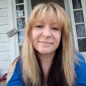 Meet your Posher, Loretta